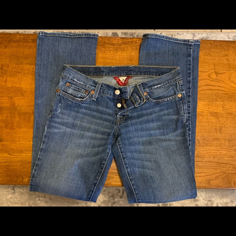Lucky Brand 8/29